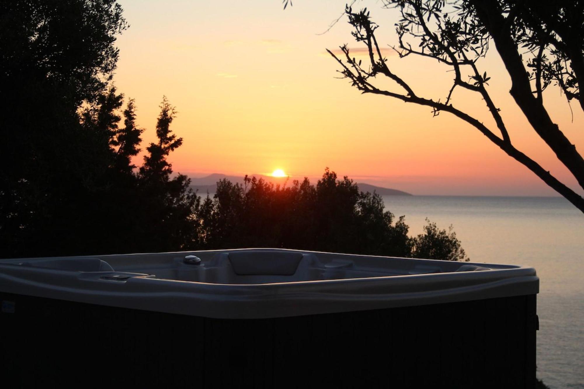 Villa Rouvis With Outdoor Hot Tub Ligaridia 외부 사진