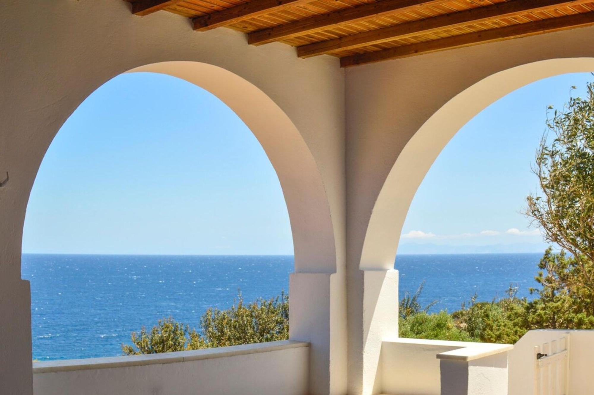 Villa Rouvis With Outdoor Hot Tub Ligaridia 외부 사진